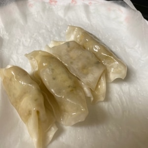 鍋の準備が面倒な時に♪チルド餃子の簡単レンジ蒸し